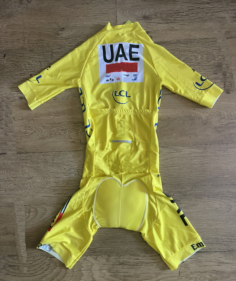 LASER CUT Skinsuit 2024 UAE TE - Cycling Community incelemesi ve fiyatı